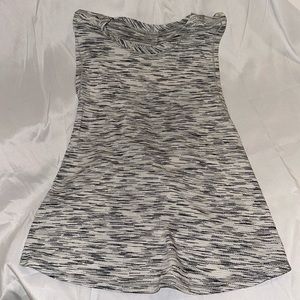 Lulu muscle tank w/open cross-back